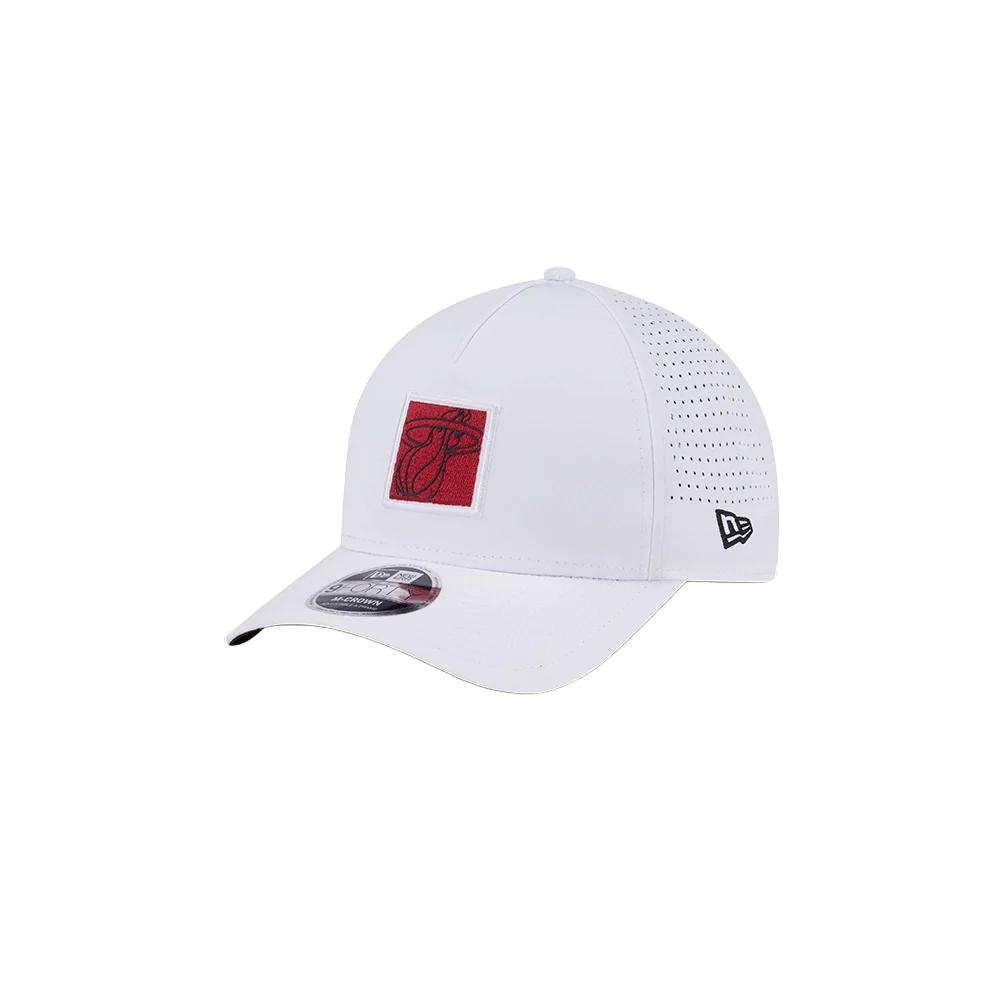 New Era Miami HEAT Logo Patch Snapback 3 New Era Miami HEAT Logo Patch Snapback