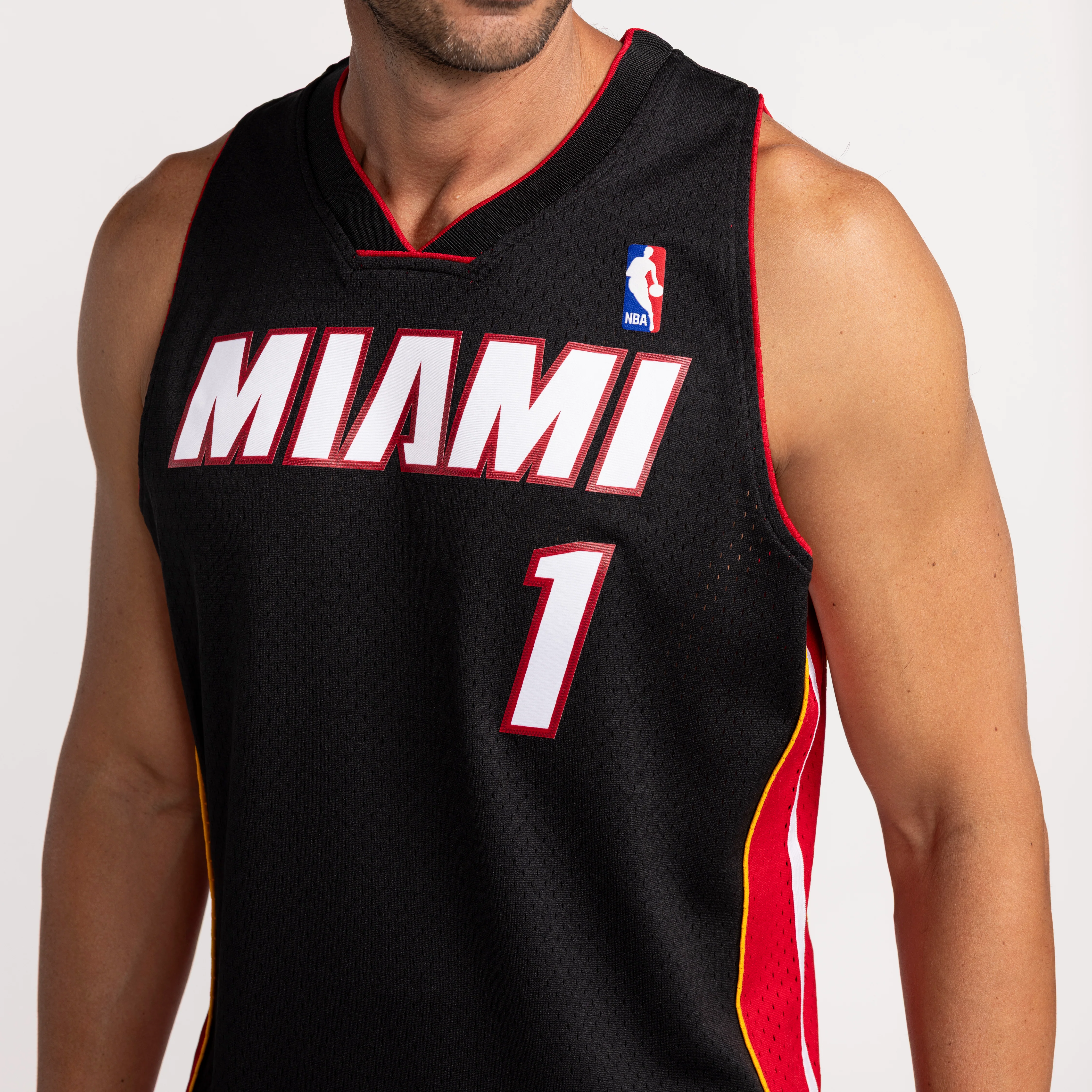 Chris Bosh Mitchell & Ness Miami HEAT 2012-13 Swingman Jersey 3 Chris Bosh Mitchell & Ness Miami HEAT 2012-13 Swingman Jersey