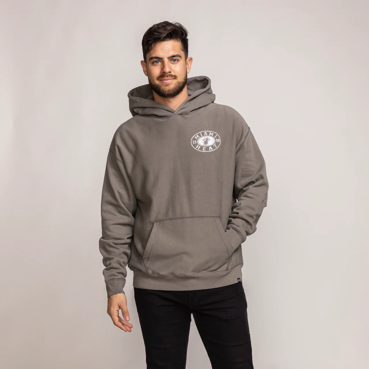 '47 Brand Miami HEAT Hookline Hoodie 4 '47 Brand Miami HEAT Hookline Hoodie