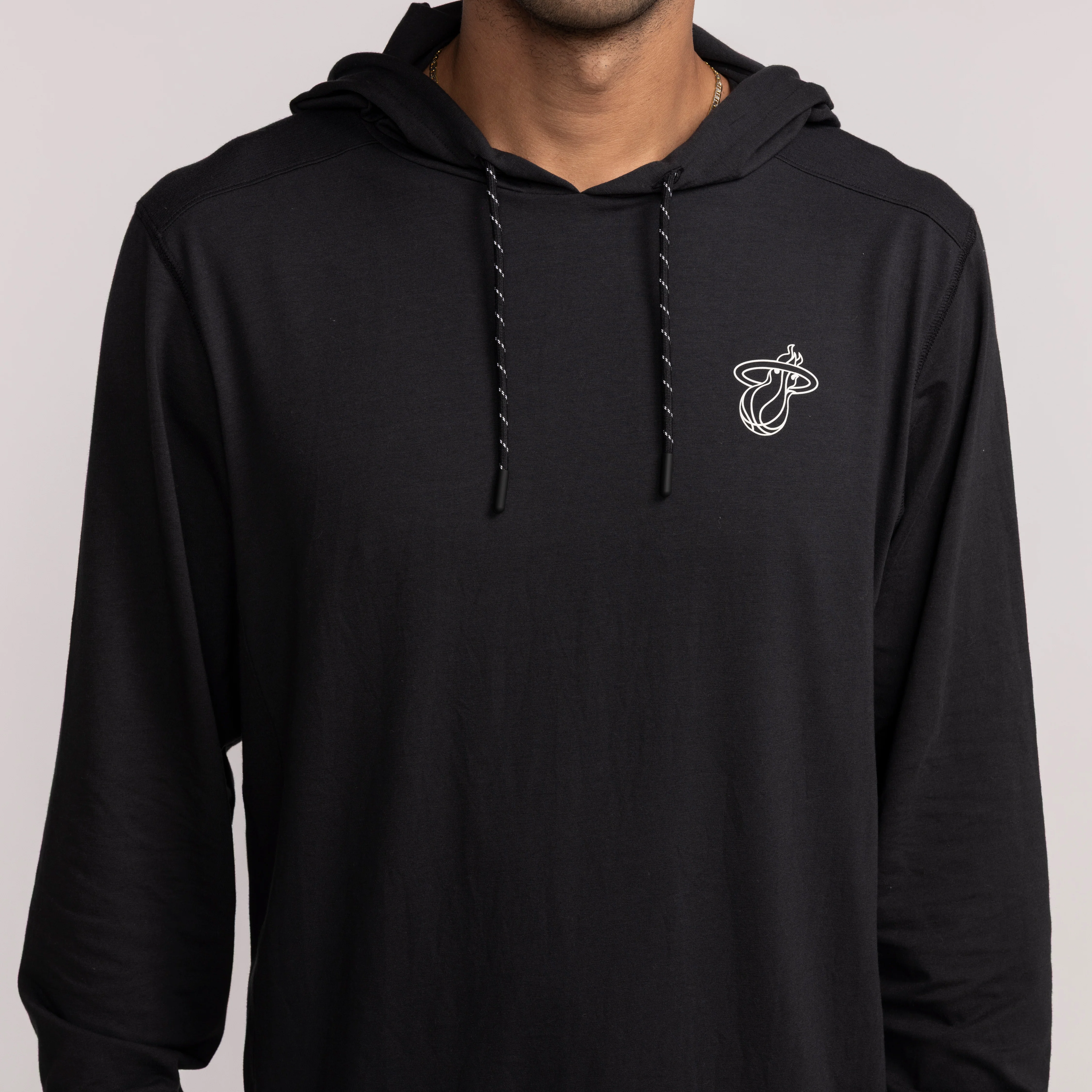 '47 Brand Miami HEAT Logo Forward Hoodie 3 '47 Brand Miami HEAT Logo Forward Hoodie