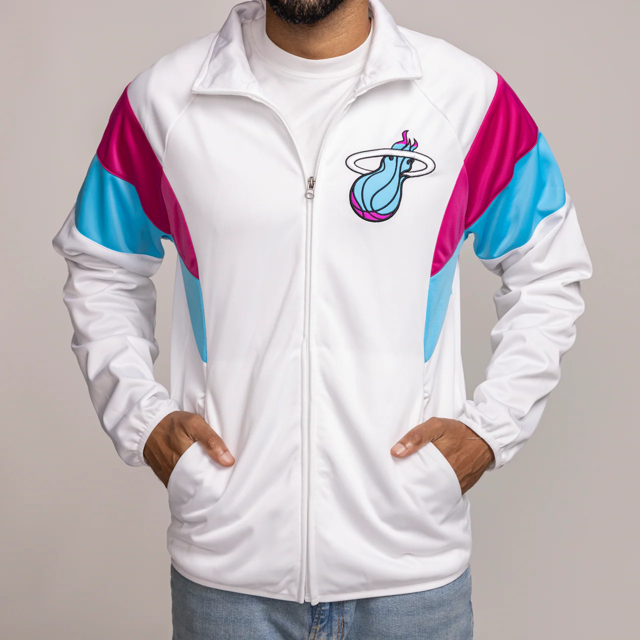 G-III Sports Miami HEAT Original Vice Full Zip Jacket 3 G-III Sports Miami HEAT Original Vice Full Zip Jacket